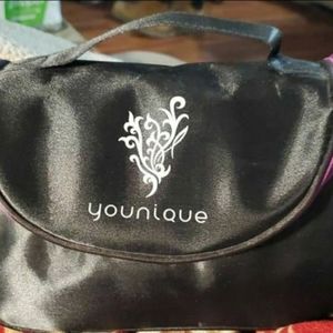 Younique Make-up Bag W/Accessories